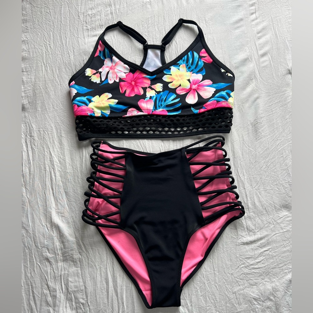 PINK Victoria's Secret Floral‎  Black and Pink swimsuit set Size M/L
